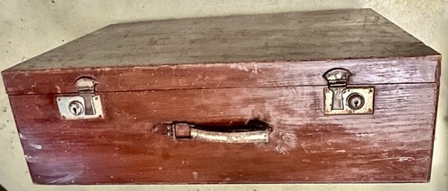 Antiker koffer holz lackiert - antiker,