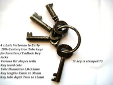 4x antike Rohrschachtmöbel /