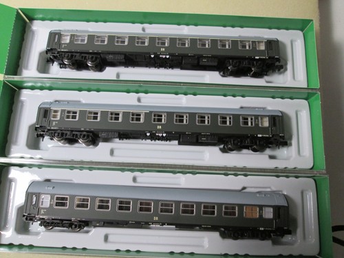 Hornby 4421 set - hornby,
