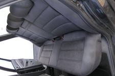 Audi A4 B5 Sitz Sitze hinten Rückbank Rücksitzbank Kombi schwarz Kopfstützen