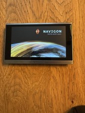 Navigon Navigationsgerät GPS Navigation mit Halterung und Tasche In Schwarz