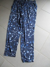 tolle Damen Jersey Hose blau Gr. 36/38 Essentials TCM