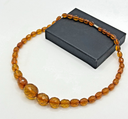 Facettierte bernstein kette - facettierte,