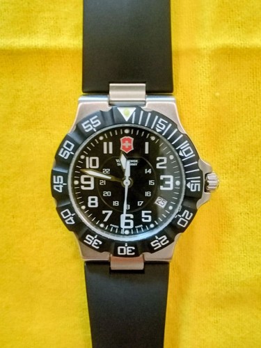 Victorinox swiss army - victorinox,