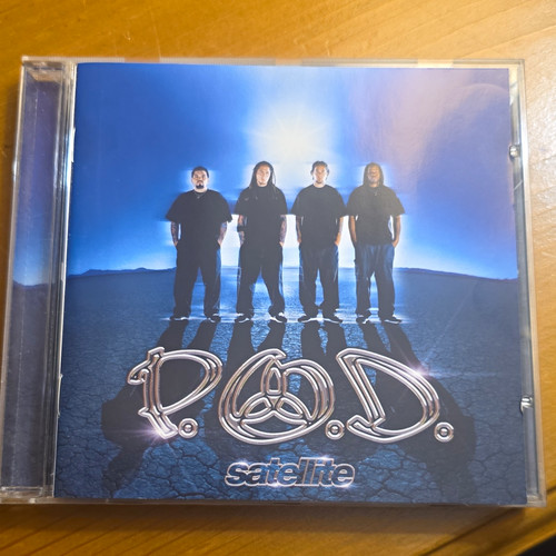Satellite cd 2001 - p.o.d.,