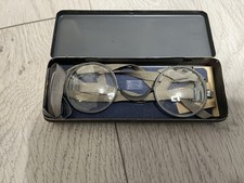 Wehrmacht Maskenbrille Dienstbrille, Etui + Brille, von 1943, Name: Werner Mohr