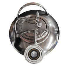 Reinigungsbehälter aus