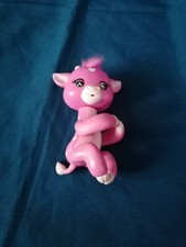 Fingerlings Baby Giraffe pink