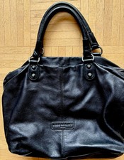 Stylish & praktisch! Schwarze