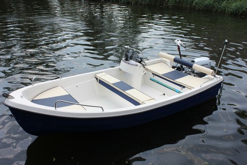 Konsolenboot,Motorboot
