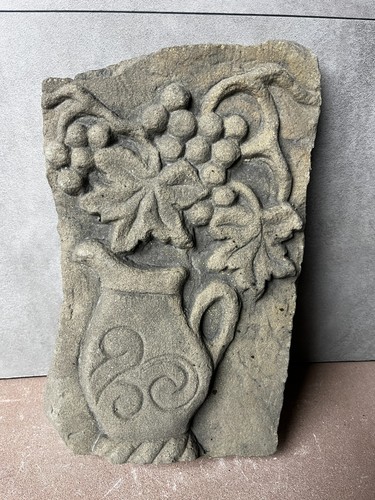 Krug mit trauben und - trauben,