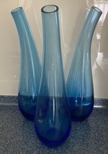 3er-Set gebogene Blumenvase, Flaschenvase, Vase  - blau - 24cm hoch