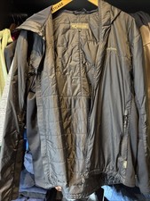 Carinthia Regenjacke XL Schwarz wie neu wenig getragen Top Zustand