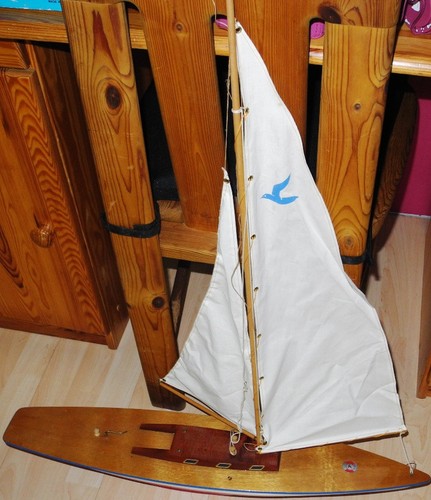 Stand segelboot sturmvogel von - stand,
