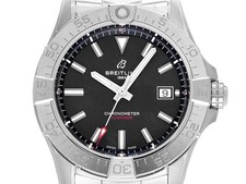 Breitling Avenger Ref.A17328101B1A1 2025 Full Set Ungetragen