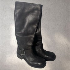Zara - dunkelbraune kniehohe