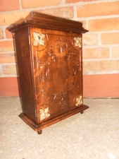 Jugendstil WANDSCHRANK Hängeschrank nussbaum, mit Schublade  Aufsatz,   um 1900