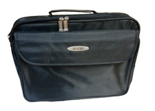 Aktenkoffer mit Laptop Fach -