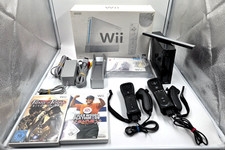Wii Konsole Schwarz + Spiele + 2x Controller mit Nunchuks + OVP + Sport-Set ✅