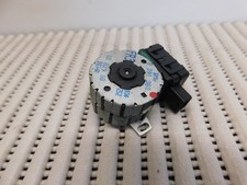 Original BMW E38 Stellmotor