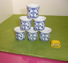 6 alte  Eierbecher  Strohblume