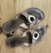 Laura Lenti Zehentrenner