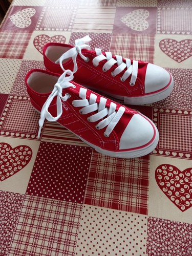 Fila sneaker rot neu - 39,