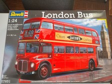 LONDON Doppeldecker Bus * 1:24
