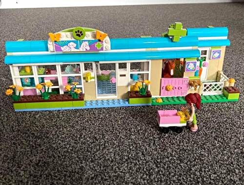 Lego friends tierklinik 3188 - tierklinik,