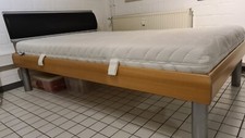 Neuwertiges Bett 1,20 m x 2,00