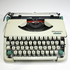 Alte Reiseschreibmaschine Olympia Splendid 66 von ca. 1963 im Softcase