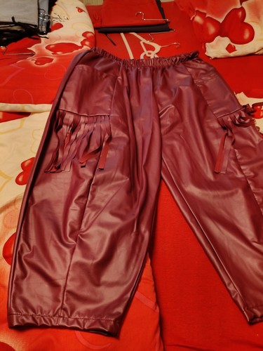 Neue kunstlederhose von - kunstlederhose,