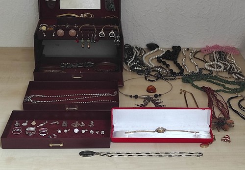 Modeschmuck konvolut mit - modeschmuck,