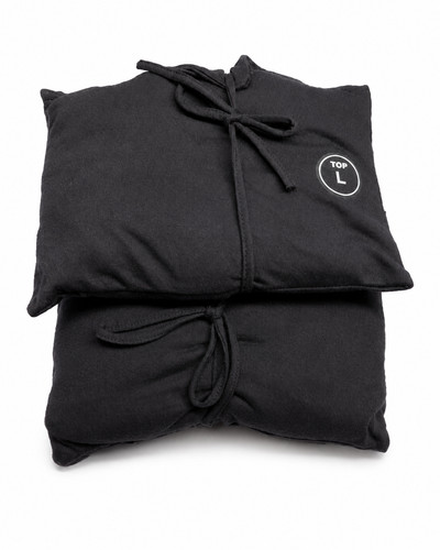 Lufthansa first class pyjama - first,