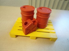 Playmobil Ersatzteil 3506 "Palette+Fässer"   gebraucht