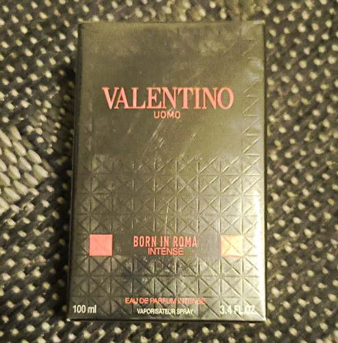 Valentino uomo born roma - born, in