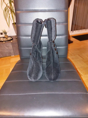 Stiefelette samt knöpfe - samt,
