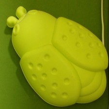 Kinderzimmer-Wandlampe Wandleuchte Käfer Apfelgrün gut 30cm Kippschalter