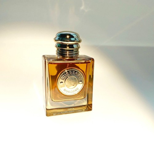 Burberry goddess 50 - goddess,