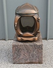 Grablampe mit sockel - grablampe,