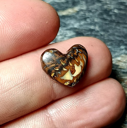 Wunderschöner boulder opal - wunderschöner,