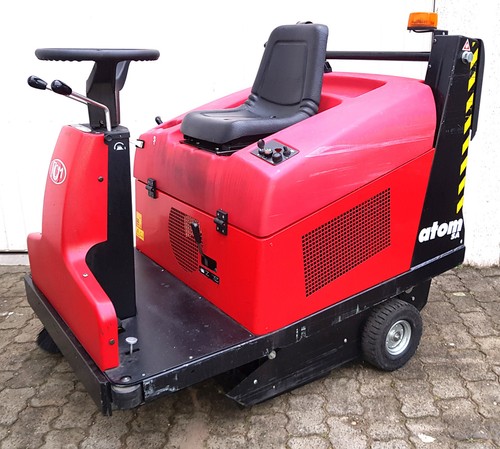 Kehrsaugmaschine mit fast