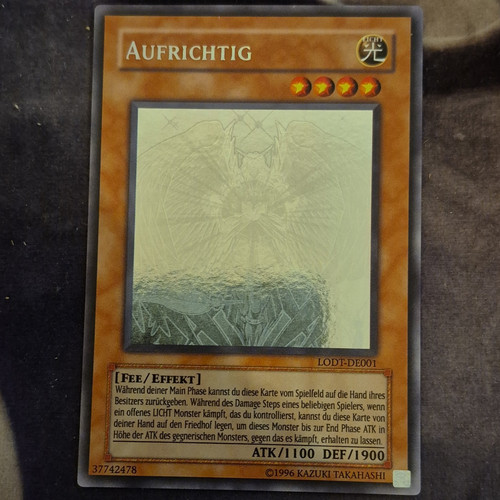 Konami aufrichtig - yu-gi-oh!,