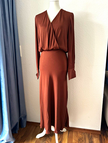 Zara damen maxikleid braun - zara,