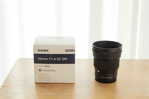Sigma 56mm dc - 56mm, f1.4