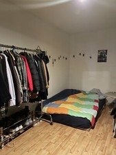 Matratze und Lattenrost 140x200