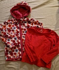 Set FLEECEJACKE Topolino Gr.104 & Tshirt H&M Gr. 98/104