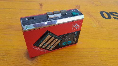 Aiwa stereo cassette player - aiwa,