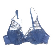 Simone Perele, BH, Größe