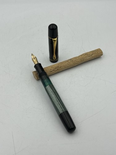 Pelikan patent 100 - patent, n